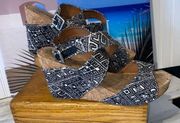 Lucky Brand Strappy wedge sandals 8.5