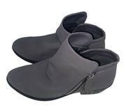 Easy Street Gusto Women’s Gray Padded Almond Toe Block Heel Booties | Size 8W