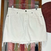 RVCA Siena White Denim Raw Hem Skirt size 30