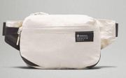 Lululemon Clean Lines Belt Bag 2L - White Opal