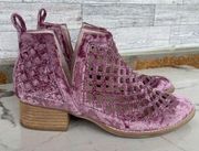 Jeffrey Campbell Taggart Booties in lush blush velvet size 8.5
