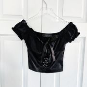 Cropped Blouse with Buckles