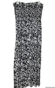 Cato Black and White Floral Sleeveless Smocked Maxi Dress