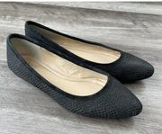 Vince Camuto Radella Black Leather Flats Size 8.5 Pointed Toe SnakePrint Shoes