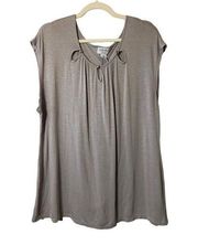 Carmen Marc Valvo Blouse Women Size 2X Grey Short‎ Sleeve Shirt - flawed