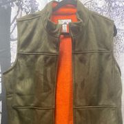 Green and orange with suede like material vest fleece inside Caribbean Joe XL