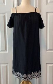 Old Navy NWT black embroidered off the shoulder shift dress Size XS