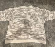 Outfitters Zebra print sweatshirt Size:Xl