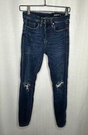 BlankNYC‎ Mid Rise Skinny Jeans