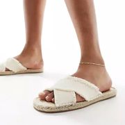 Maurices White Criss Cross Slip On Sally Sandals Slides Size 9 EUC