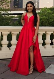 Boutique Red Prom / Formal Dress