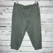 Maurices NWT Size XL Green Weekender Crop Pull On Jogger Pants