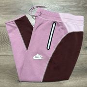 Nike  Sportswear Tech Fleece Plum Dust Crop Jogger Sweat Pants Size Small