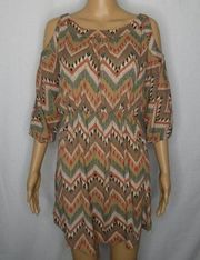 Xtaren Chevron Striped Cold Shoulder Tunic Dress