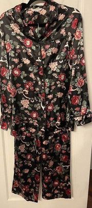 Croft & Barrow Intimates 2 Piece Pajama Set Womens Small Black Floral Polyester