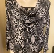 🛍ISABELLA RODRIGUEZ KNIT TOP SIZE S🛍