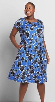 Lane Bryant Blue Black floral knit short sleeve belted dress womens 26 28 new