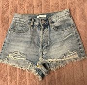 Vintage High Rise Size 26 Jean Shorts