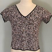 MARC BY MARC JACOBS cute boxy dressy t-shirt. Size XS. EUC