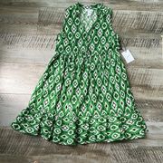 Green Geometric sleeveless Dress