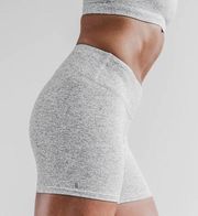 NOBULL WOMEN'S MID-RISE PLUSH HEATHER SHORT