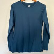 🦋 32 Degrees Heat Blue Long Sleeve T-Shirt Soft Comfy Cozy Medium