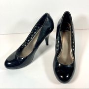 𝅺SIZE 7 Fergalicious Black Patent Leather Heels