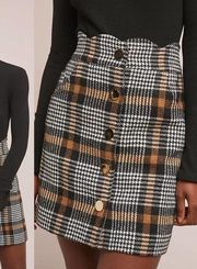 JOA Plaid Mini Skirt Scalloped Waist Detail Faux Button Front Womens Size XS