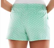 NWT Elle flat front polka dot Chino short