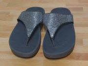 FitFlop Silver Lulu Superglitz Sandals Thong Flip Flop Sequins - Size 8
