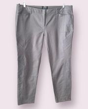 Apt. 9 Modern Fit Pants in Grey - size 18