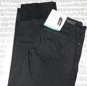 Social standard High-Rise Crop Straight NWT Size 10‎