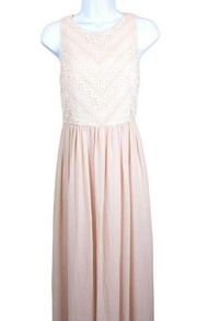 Gianni Bini  light pink/peach full length lace bodice formal dress. 4.