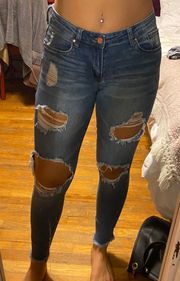 Distressed Skinny Jeans