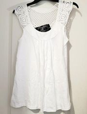 Ava & Grace Sleeveless Lace White Cotton Blouse PS