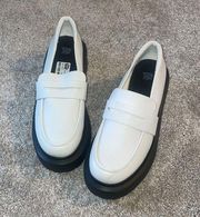 New wild fable penny loafers in white with platform size 9.5