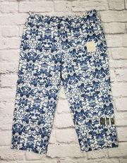 NEW St John's Bay Women's Size 6 Blue Floral Print Capri Pants Mid Rise