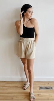 Teresa Beige Shorts