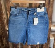 A.n.a short woman highest rise 90” denim Bermuda 9” inseam blue jean short Sz 6