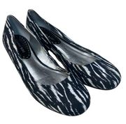 Gianni Bini Women’s Shoes Sz 7 Black White Round Toe Flats Slip On