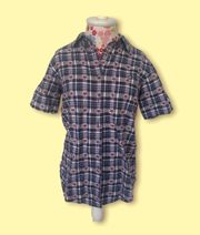 Short-Sleeve Leaf Plaid Button-Up 