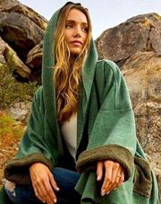 Oversized Stunning Chic Comfy Multi Fabric Green Hooded Cardigan, Size M, NWT
