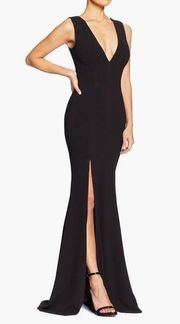 DRESS THE POPULATION Sandra Plunge Crepe Trumpet Gown