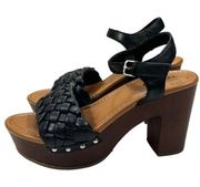 Torrid black woven strappy chunky wood platform sandals