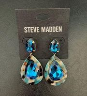 Dressy Steve Madden Turquoise Blue Stone & resin Earrings