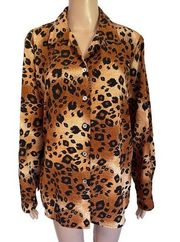 Vintage Impressions Women’s Size L Button Down Leopard Print Shirt