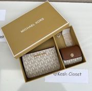 Michael Kors  Coin Purse And Apple AirPods Case Gift Box Set