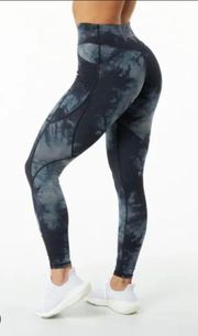 Surface Leggings