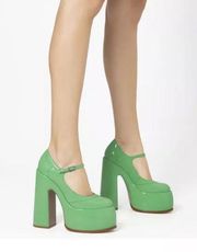 Schutz Mary Jane Platforms Size 8.5