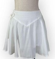 White full short skirt/skort, ladies medium quilted front yoke side tie mini